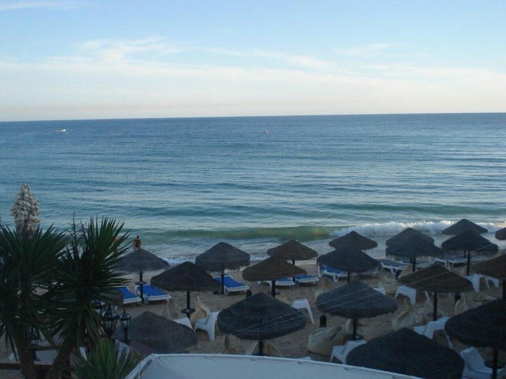 Luxury Two Br Pool View Beach Side Apartment At Algarve'S Longest Beach Armacao de Pera Luaran gambar