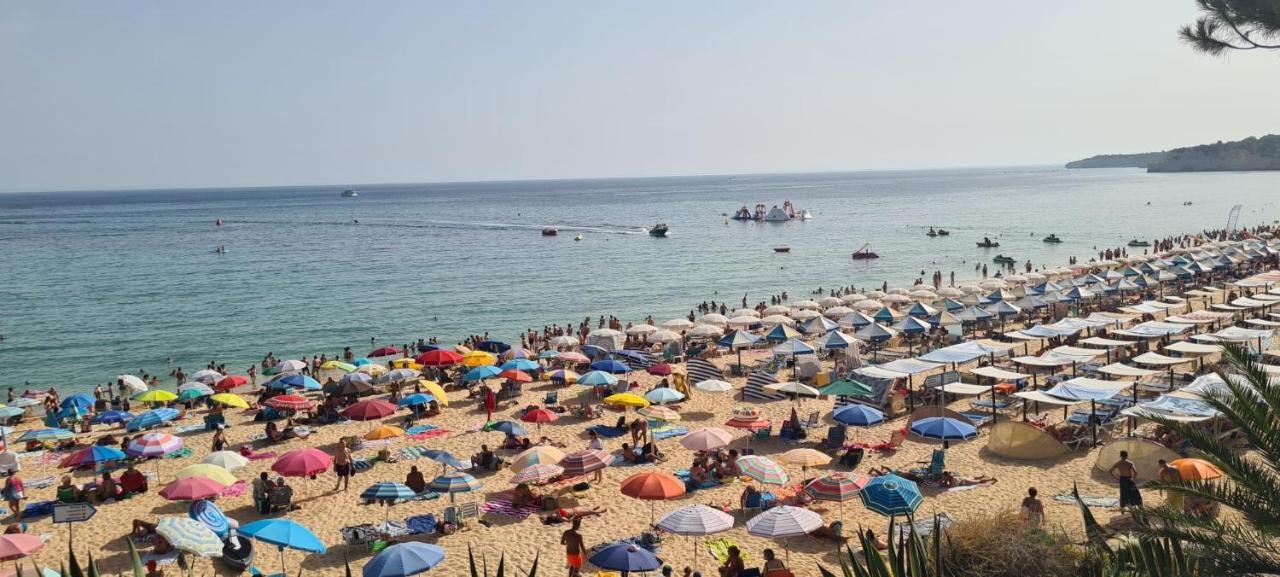 Luxury Two Br Pool View Beach Side Apartment At Algarve'S Longest Beach Armacao de Pera Luaran gambar